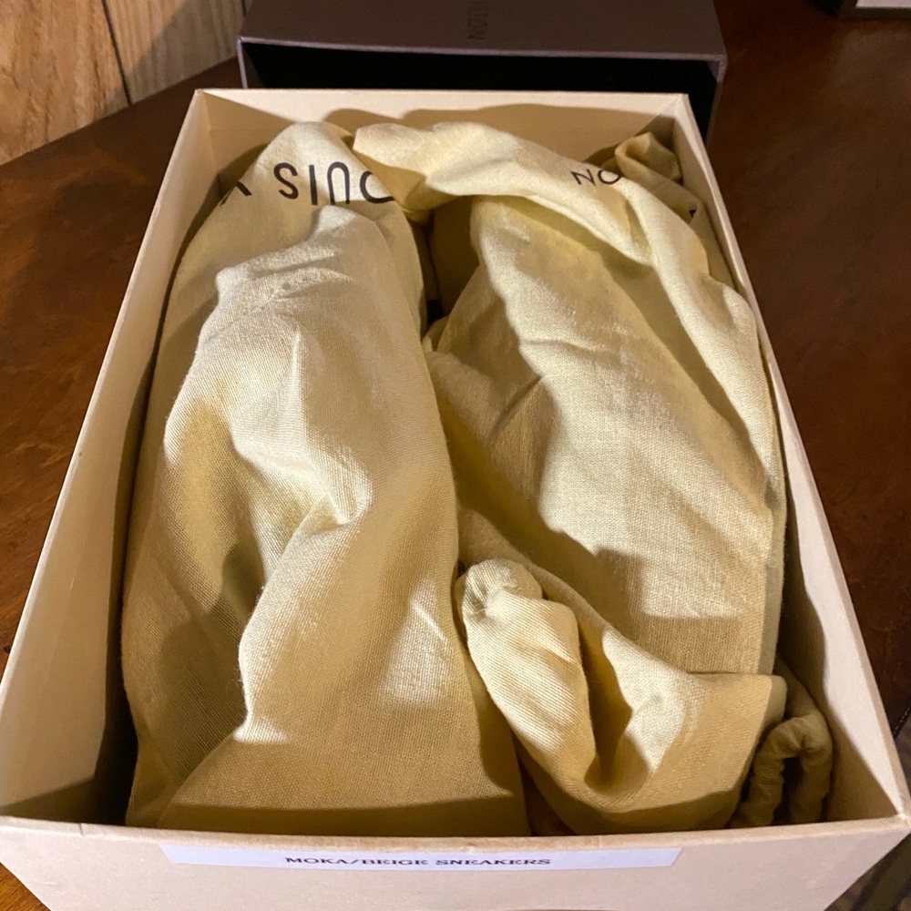 Louis Vuitton Moka - Beige Sneakers - Picture 4 of 5